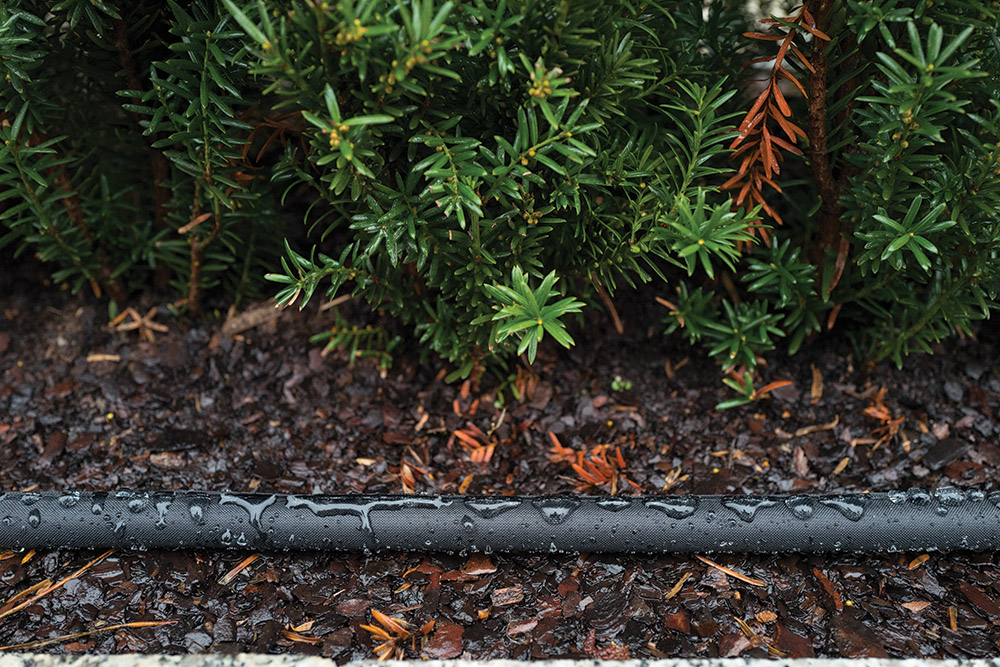 Bradas Textiel Druppelslang 15m - Poreus Waterbesparend Irrigatiesysteem