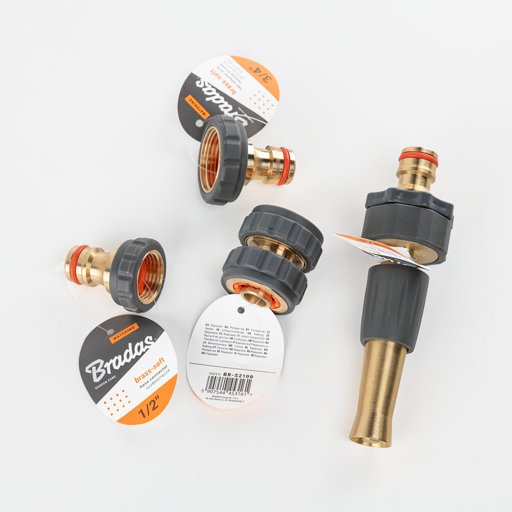 Messing sproeikop met antislip softgrip